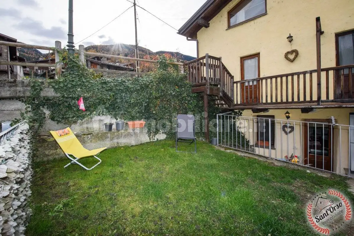 Appartamento in vendita a Gressan