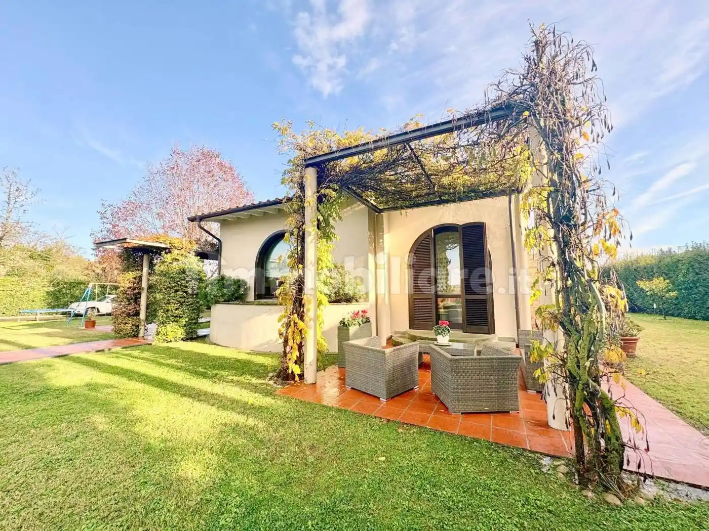 Villa unifamiliare via Dalmazia 159, Centro Storico, San Miniato - foto 2