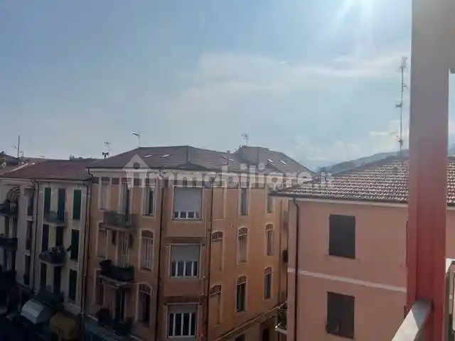 Trilocale via Sottoconvento 36A, Centro Città, Ventimiglia - foto 3