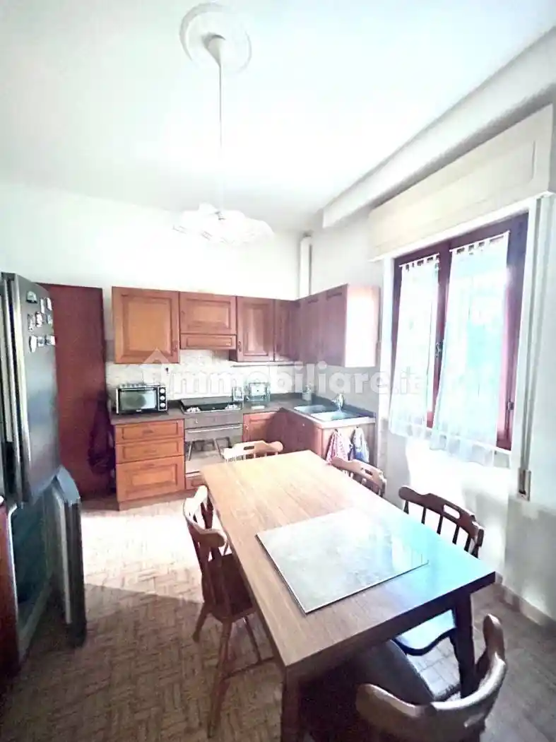 Villa in vendita a Luni