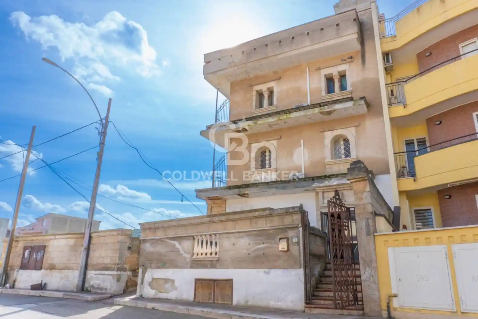 Palazzo - Edificio in vendita a Cassano delle Murge