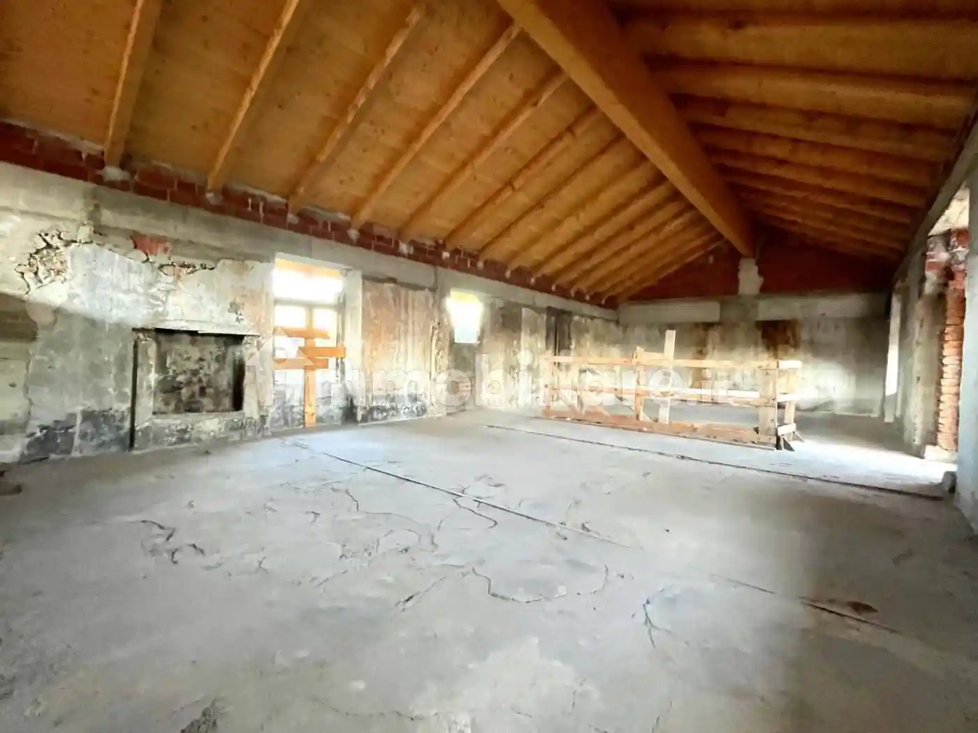 Palazzo - Edificio in Vendita - foto 2