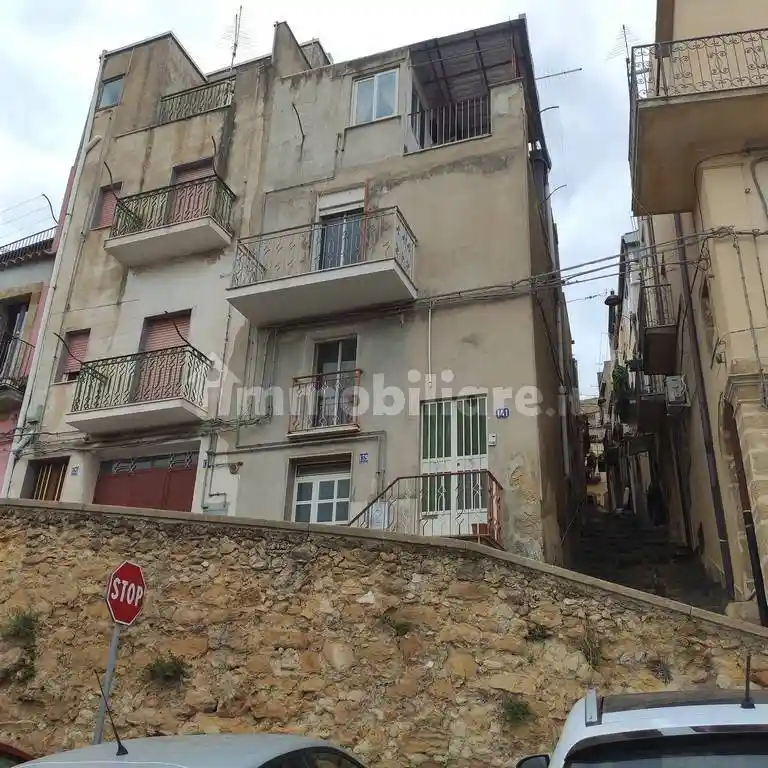 Casa indipendente in vendita a Caltagirone