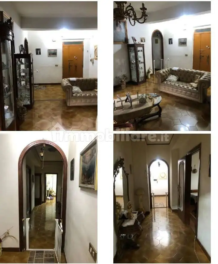 Appartamento in vendita a Napoli