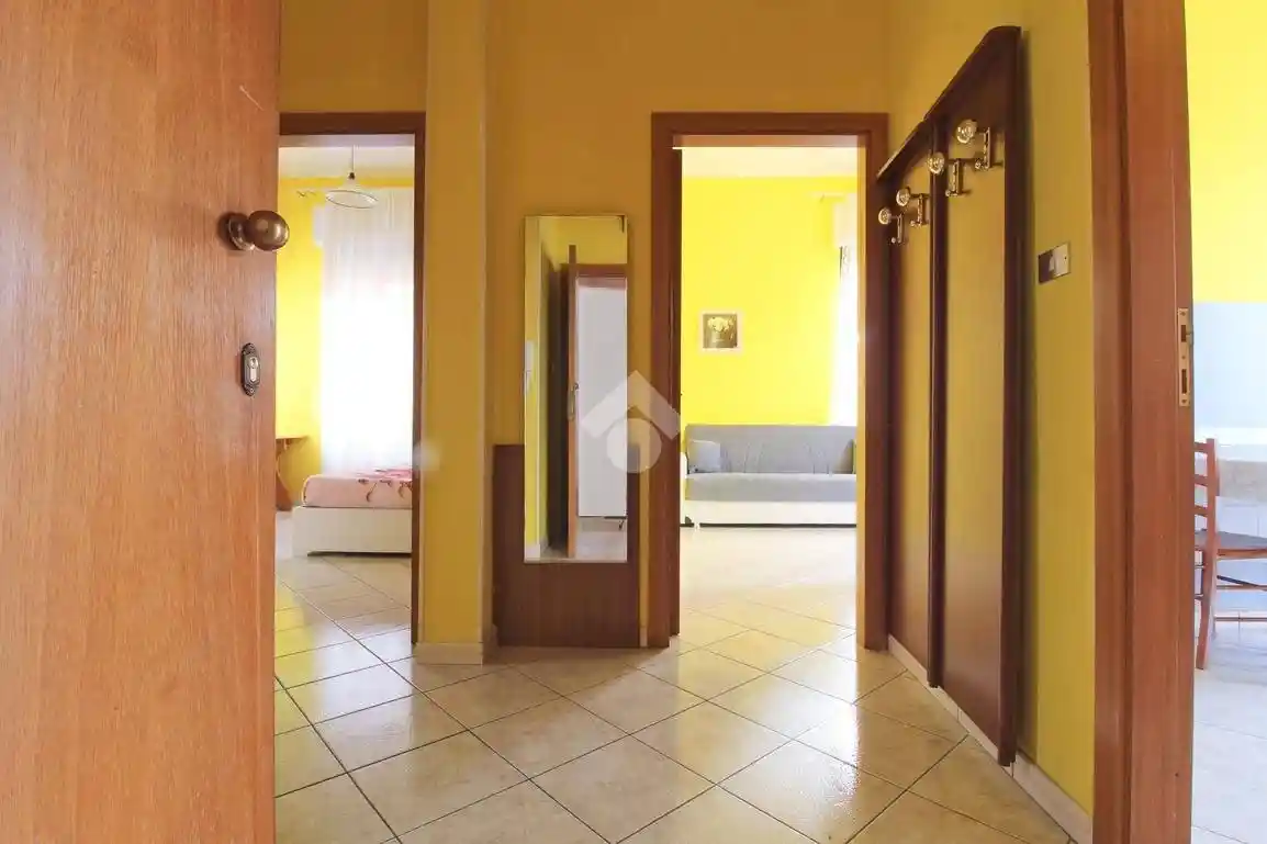 Trilocale via Gorizia 70, Centro, Giulianova - foto 2