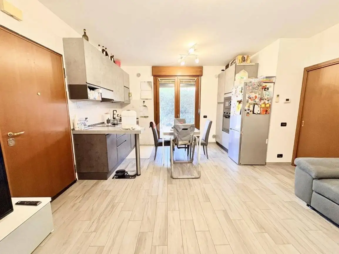 Trilocale viale Italia 106, Centro, Creazzo - foto 2