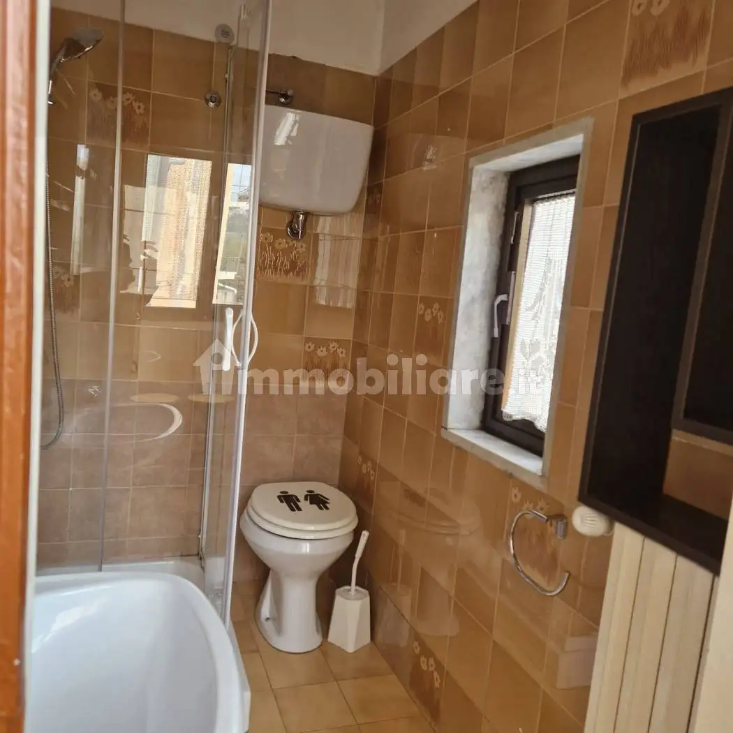 Bilocale via Conte Verde 23, Semicentro, Campobasso - foto 4