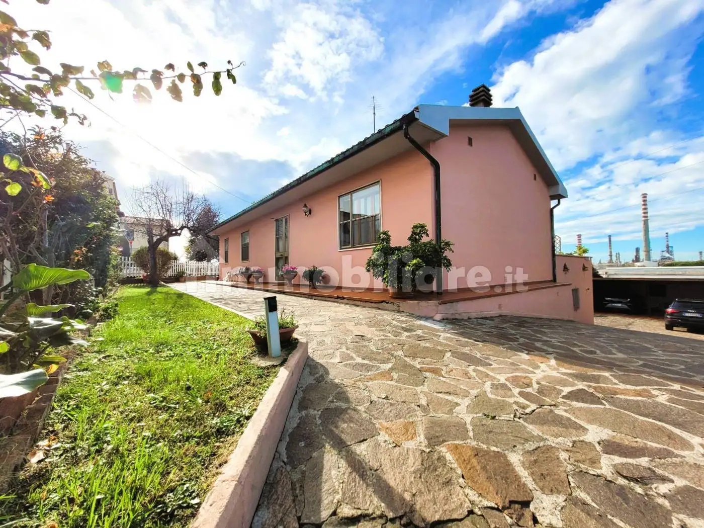 Villa in vendita a Livorno