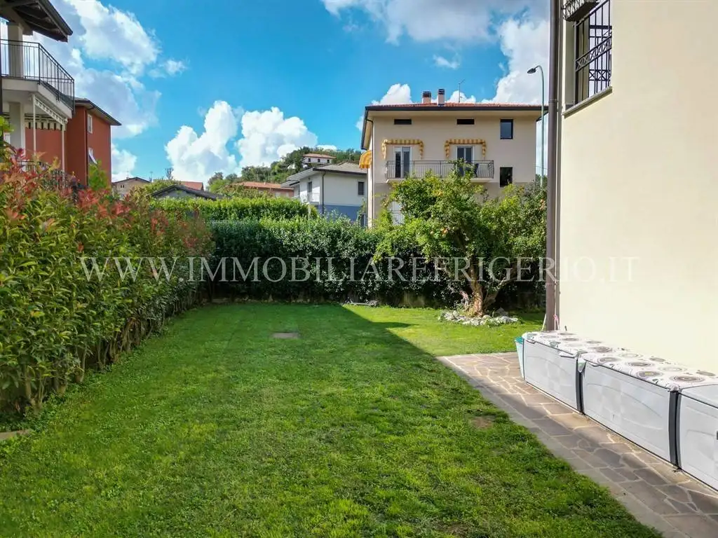 Villa a schiera via Colombera di sotto, Centro, Cisano Bergamasco - foto 2