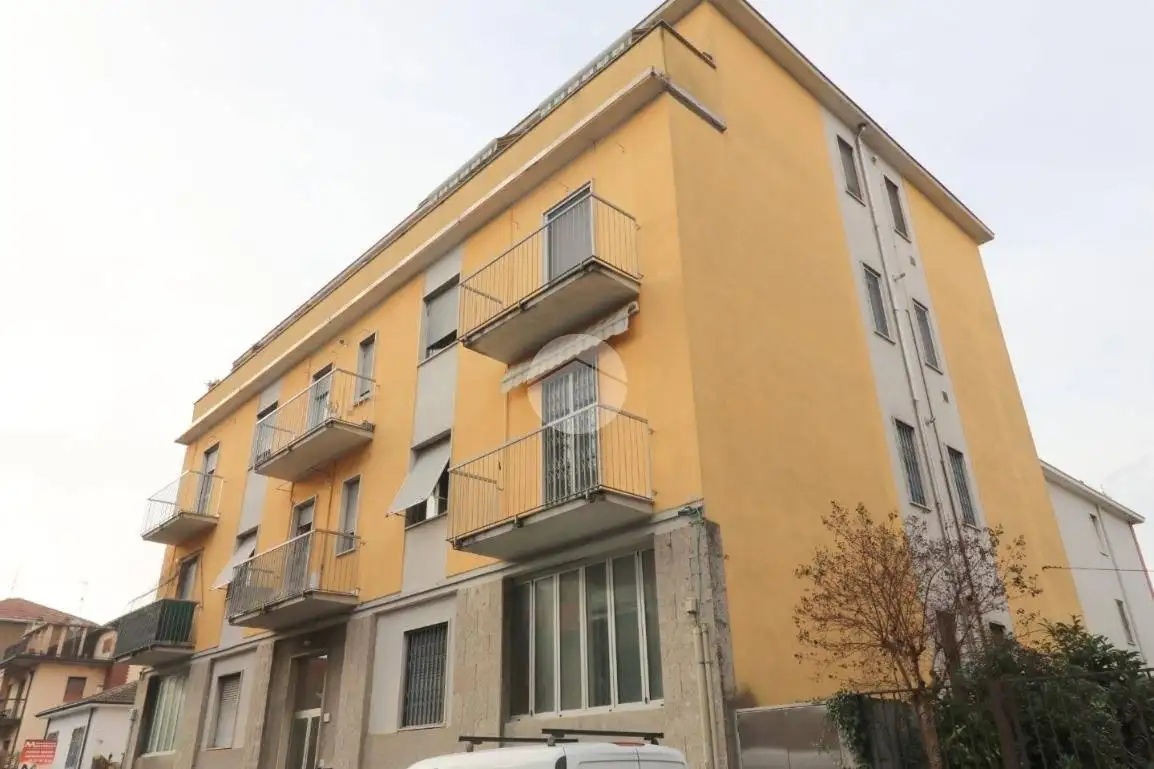 Appartamento in vendita a Rho