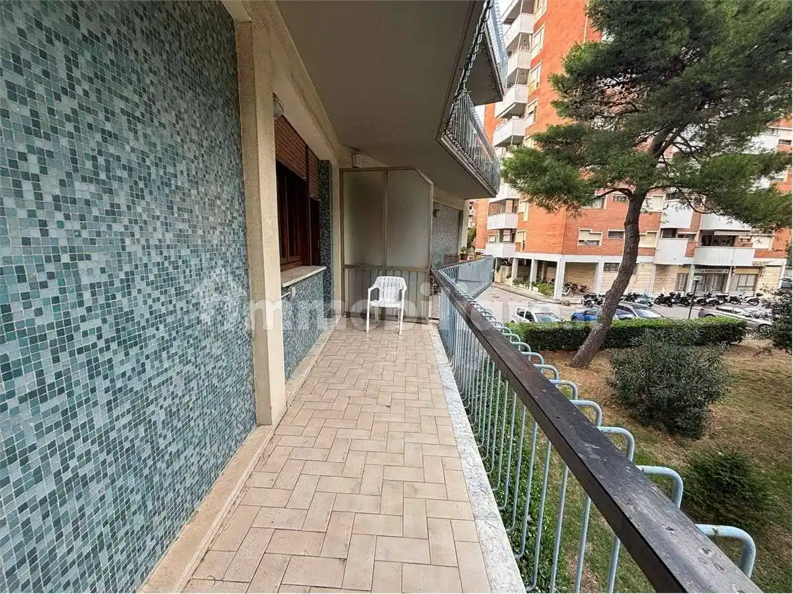 Appartamento in vendita a Livorno