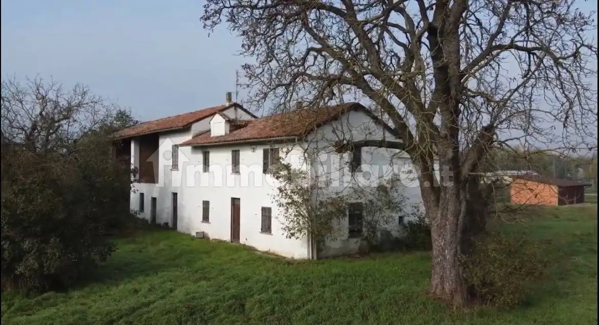 Rustico - Casale in vendita a Alessandria