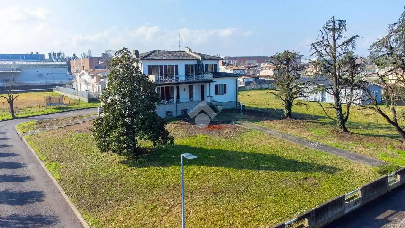 Villa plurifamiliare via Aurelio Nicolodi 8, Molinetto - Spezia, Parma - foto 2