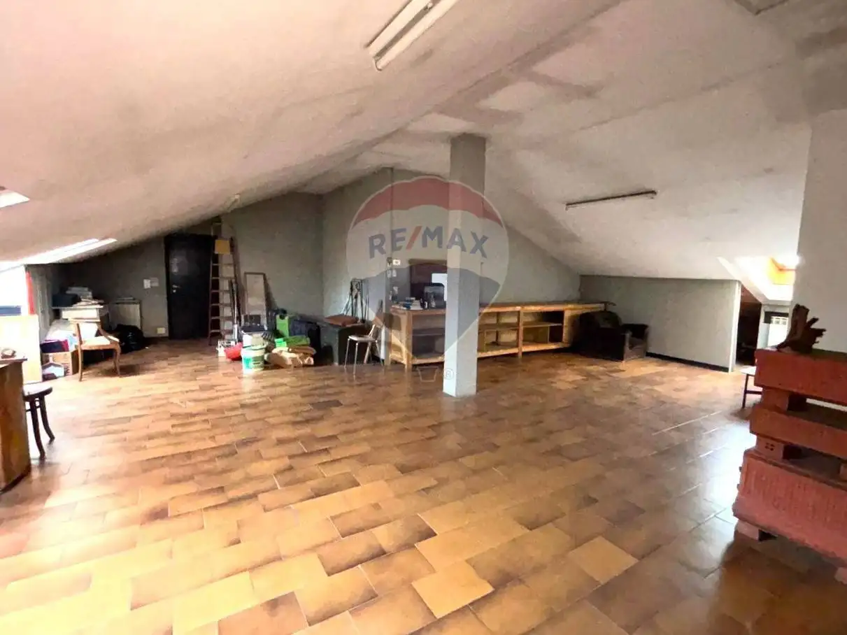 Attico da ristrutturare, 90 m², Centro, Breno - foto 2