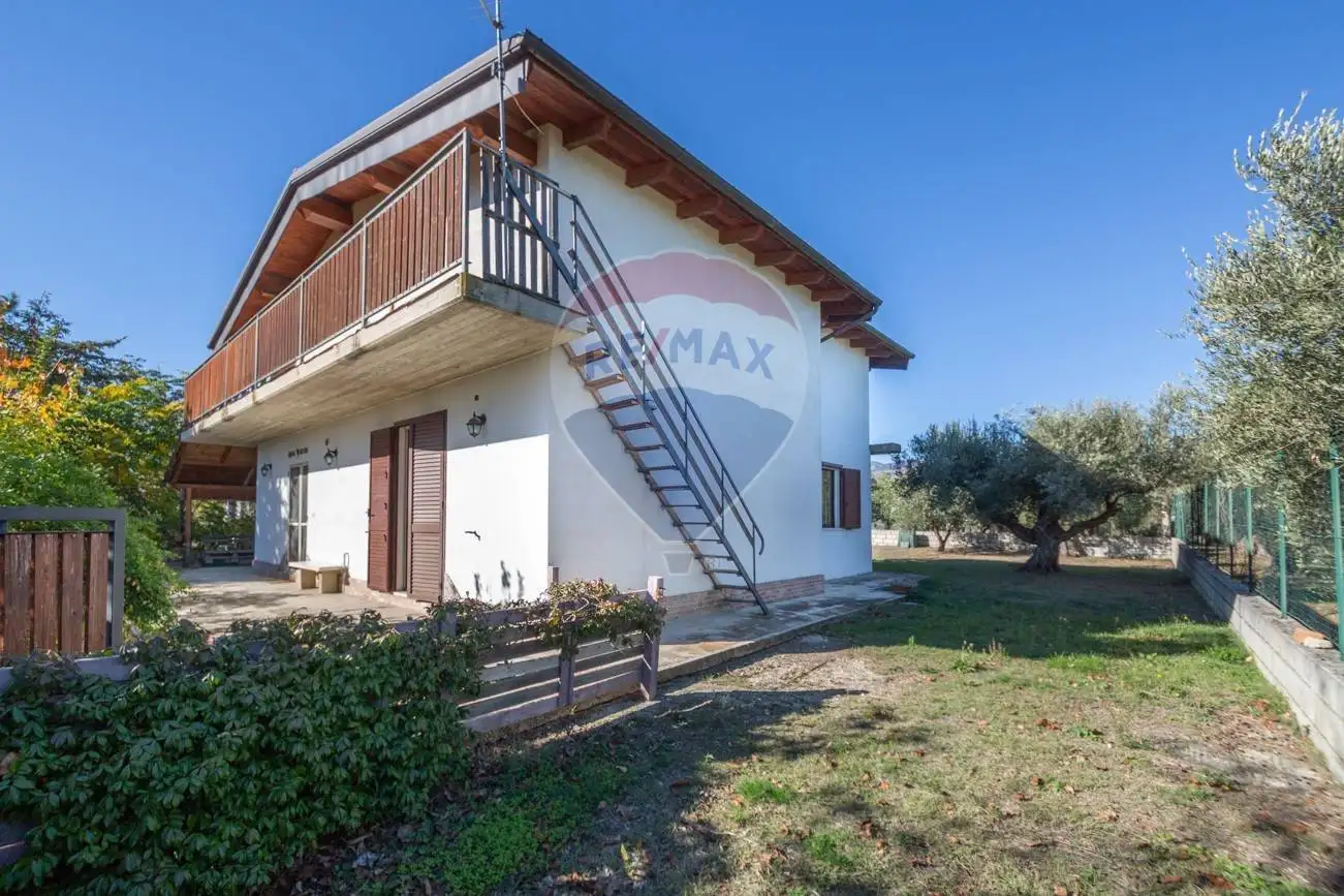 Casa indipendente in vendita a Cugnoli