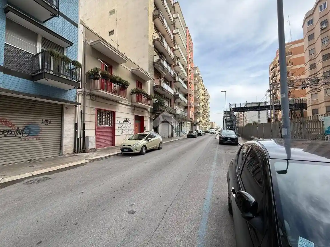 Trilocale viale Imperatore Traiano 36, Umbertina - Madonnella, Bari - foto 3