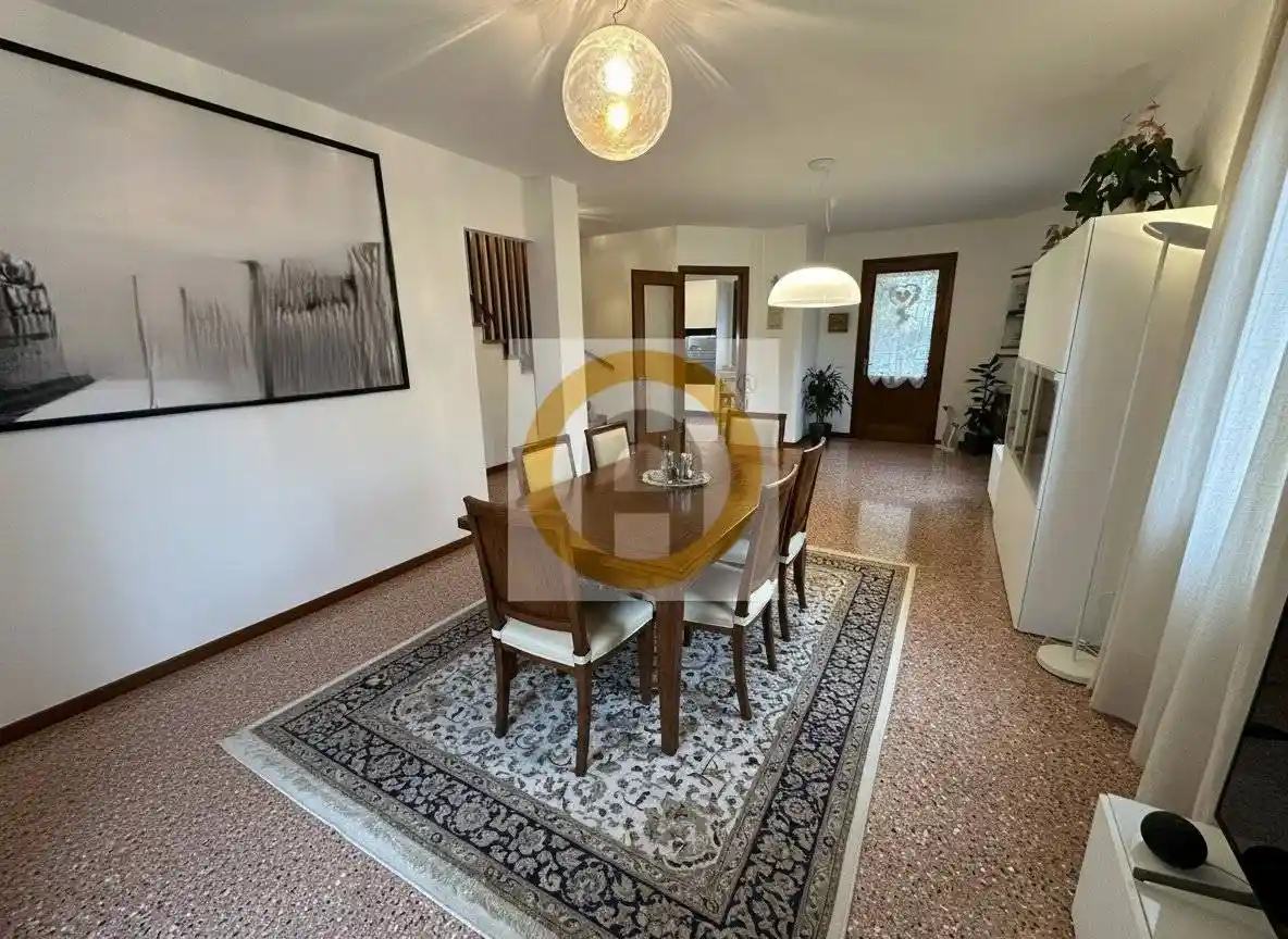 Villa bifamiliare, ottimo stato, 220 m², Pove del Grappa - foto 3