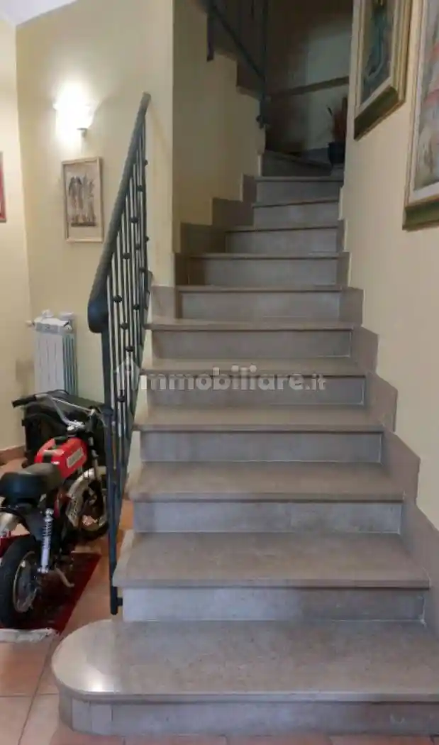 Villetta a schiera all'asta via dei Gelsomini, Crotone - foto 3