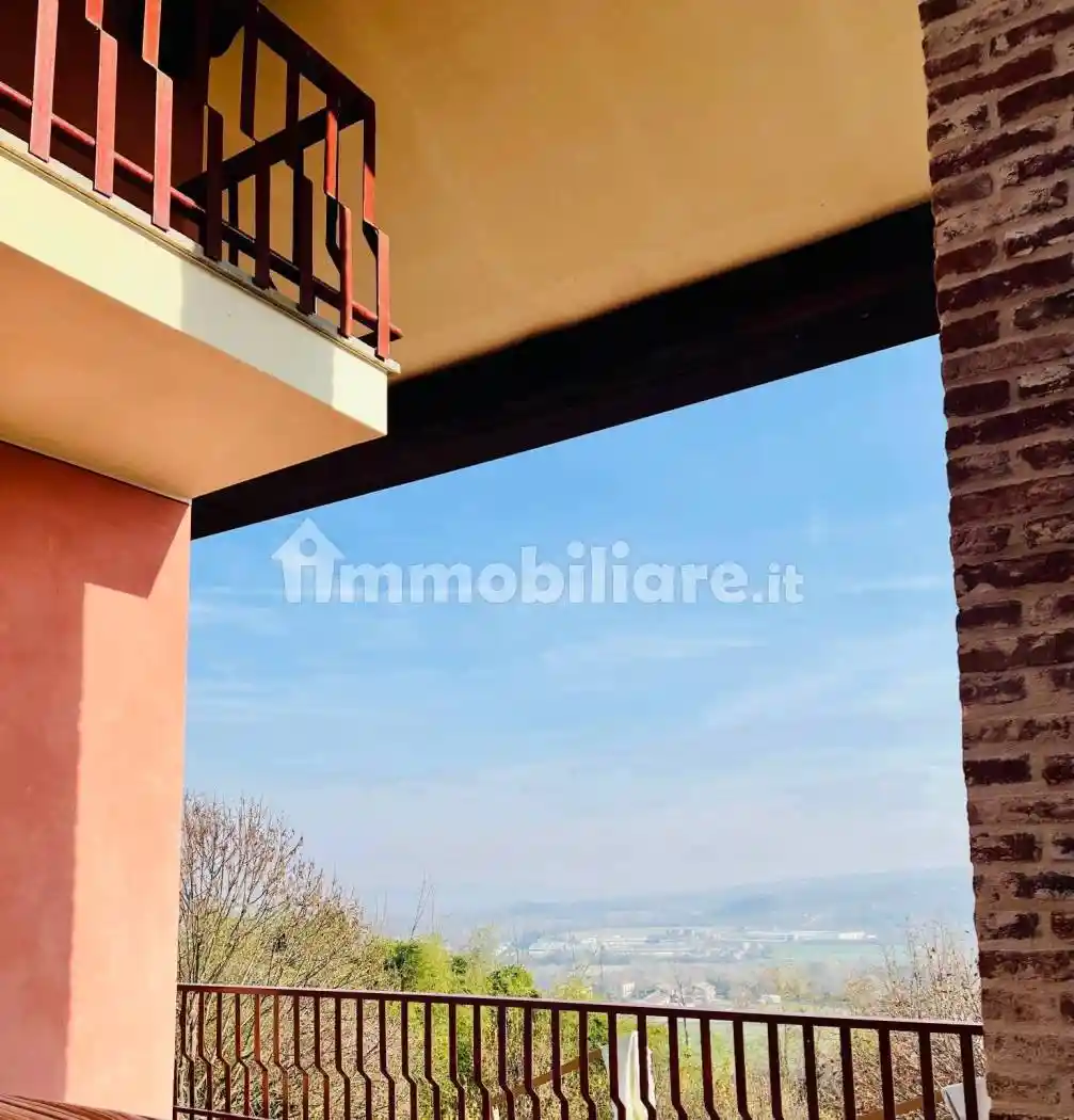 Villa unifamiliare, buono stato, 338 m², Cherasco - foto 2