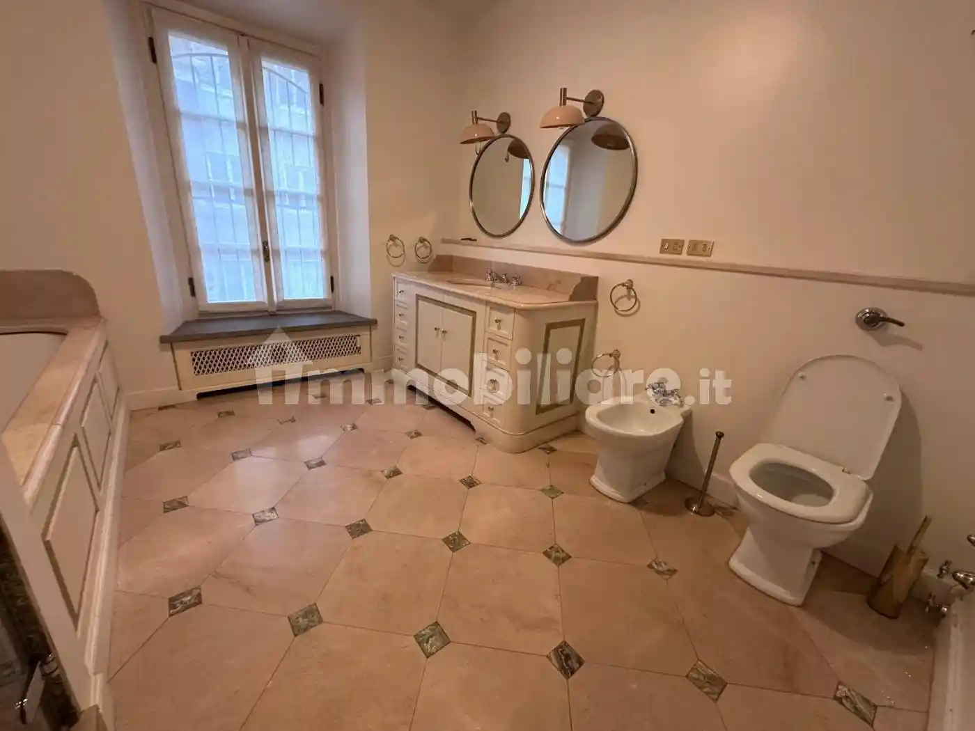 Appartamento ottimo stato, su più livelli, Missori, Milano - foto 3