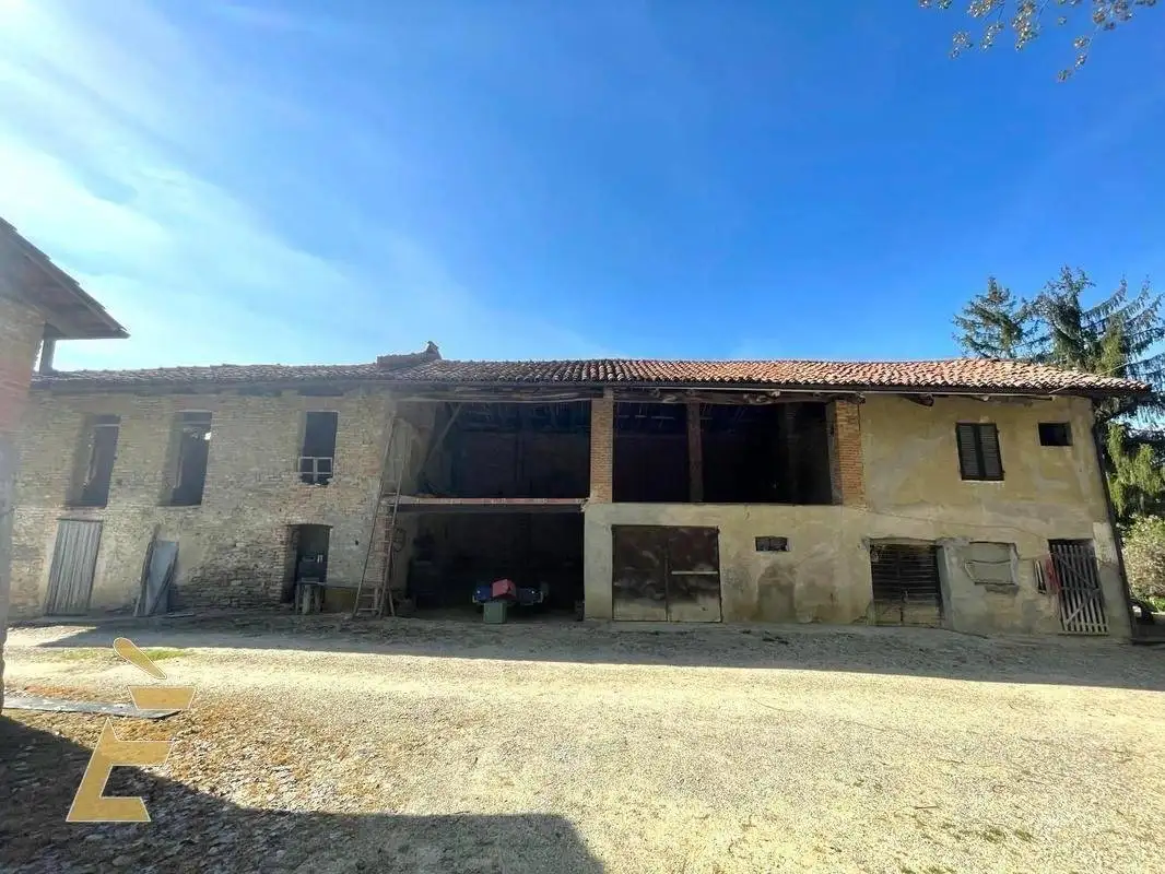 Rustico - Casale in vendita a Dogliani