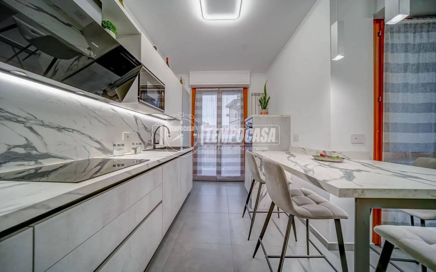 Trilocale via Primo Levi 6, Cardano al Campo - foto 4