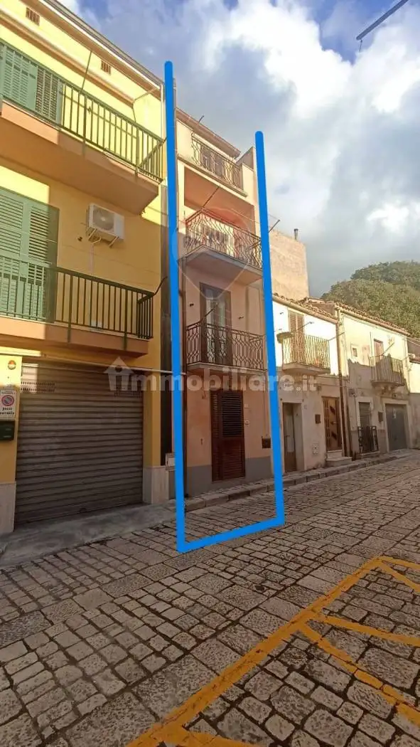 Terratetto unifamiliare via borgo  cuba 25, Centro, Chiaramonte Gulfi - foto 3