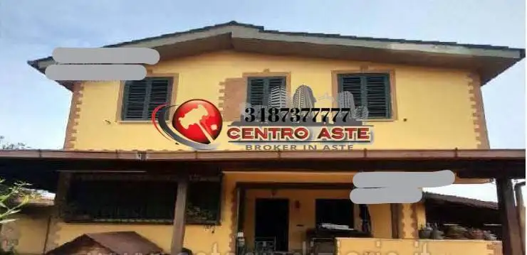 Villa in asta a Ardea