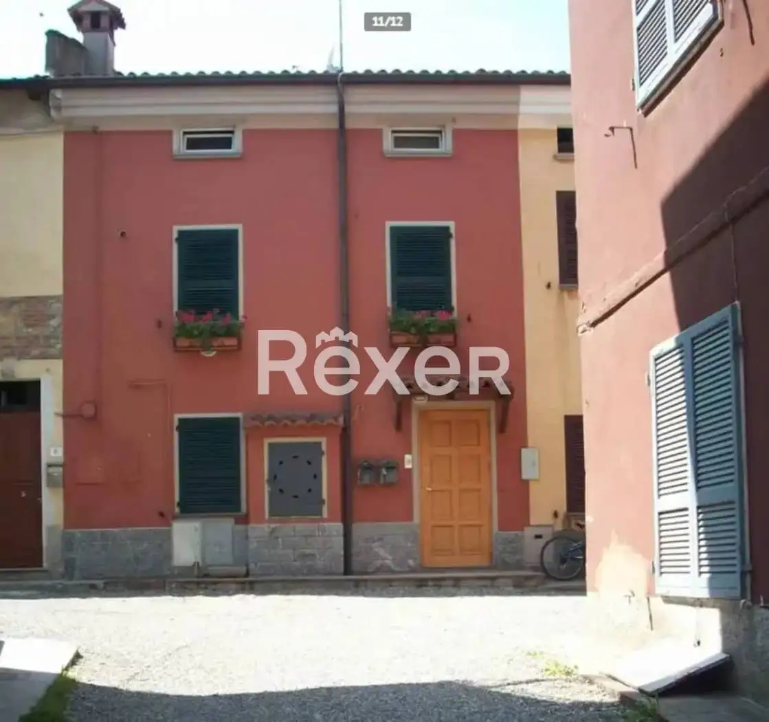 Appartamento in vendita a Ziano Piacentino