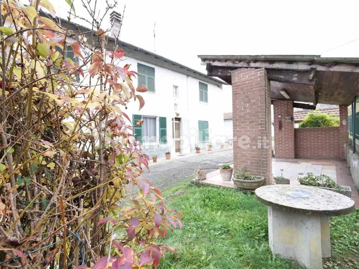 Casa indipendente in vendita a Gavi