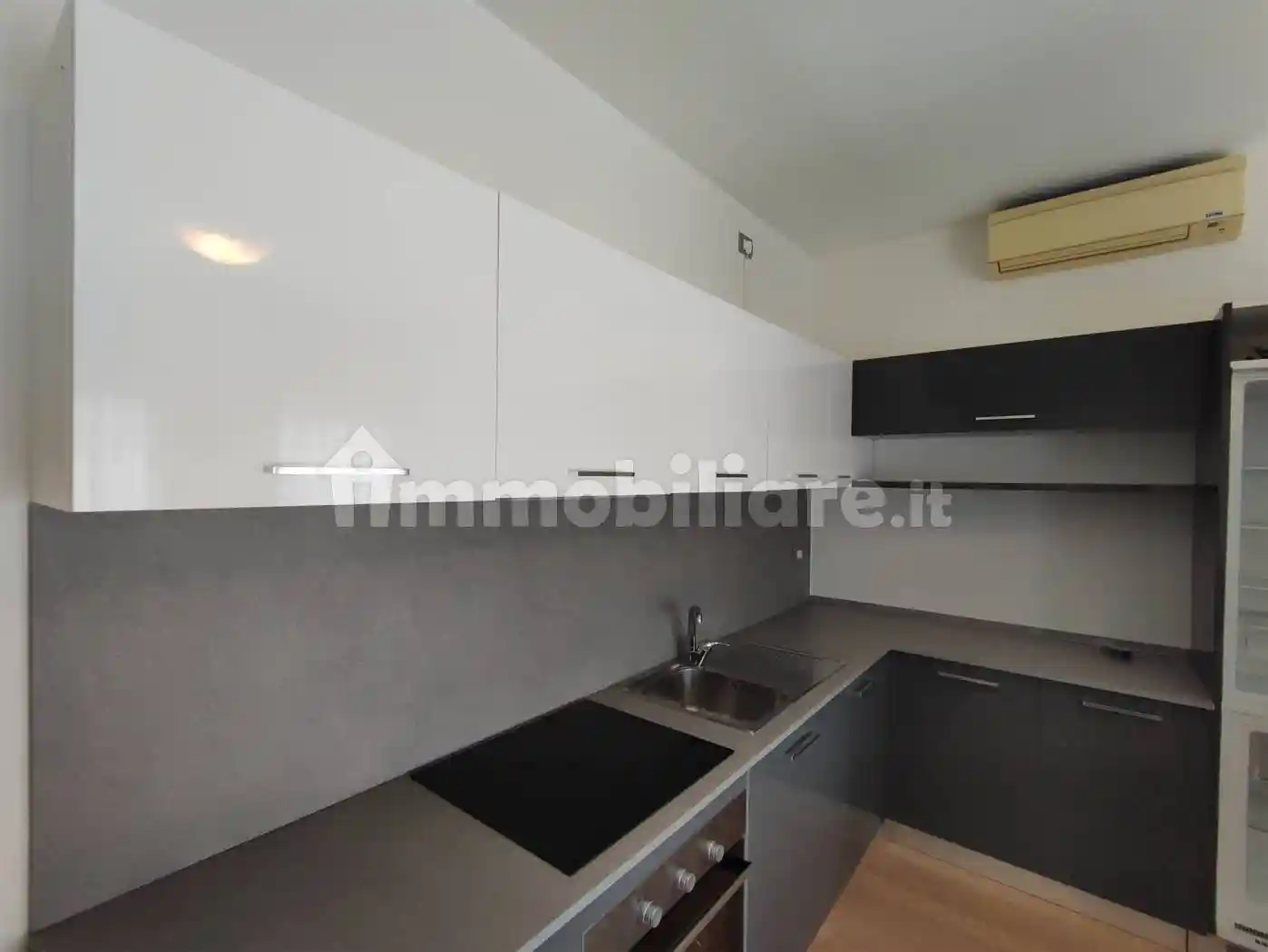 Trilocale ottimo stato, San Leonardo, Parma - foto 2