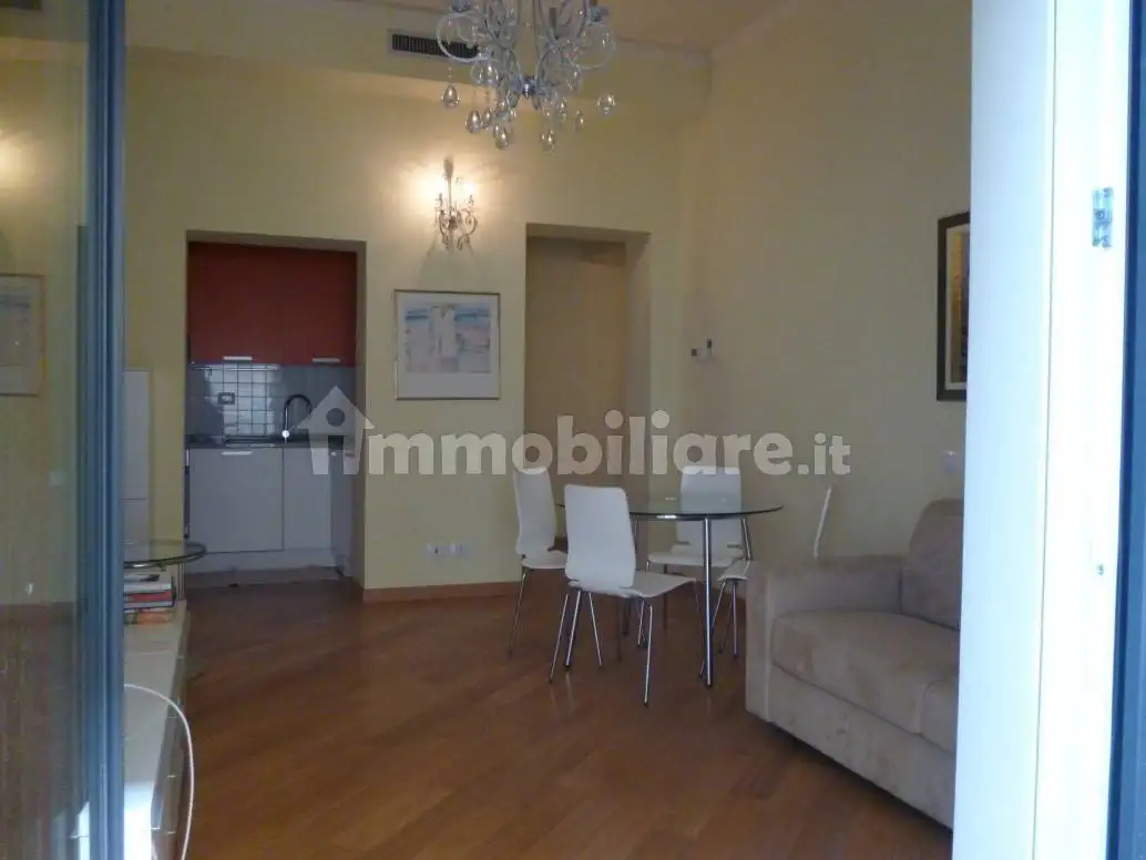 Appartamento in affitto a Ancona