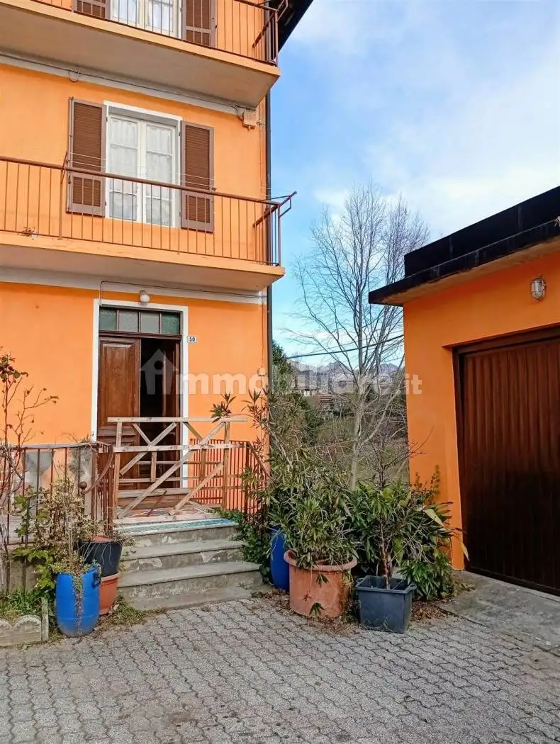 Casa indipendente in vendita a Valdilana