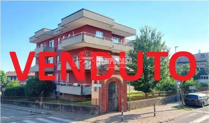 Appartamento in vendita a Cermenate
