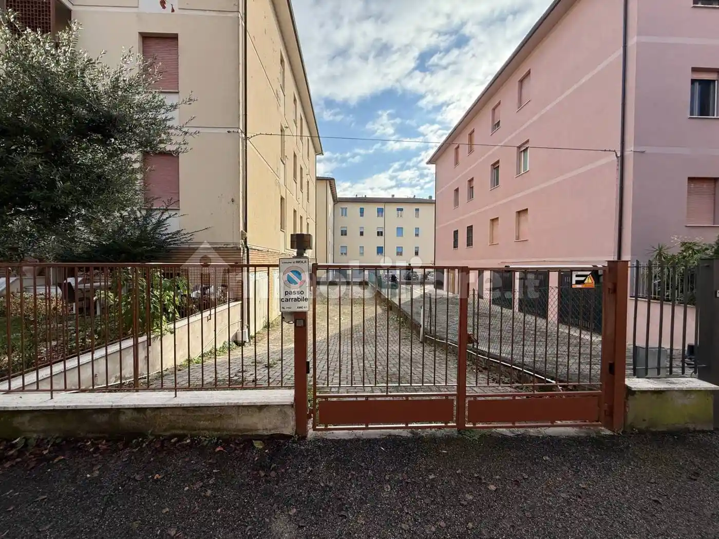 Trilocale via Francesco Petrarca, Viale Dante, Osservanza, Imola - foto 4