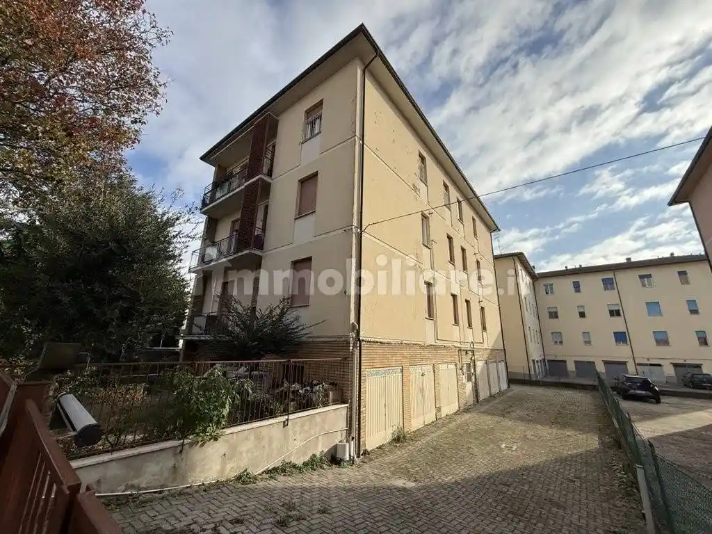 Trilocale via Francesco Petrarca, Viale Dante, Osservanza, Imola - foto 5