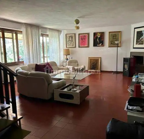 Villa in vendita a Siena