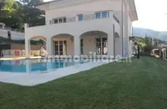 Villa in asta a Concesio