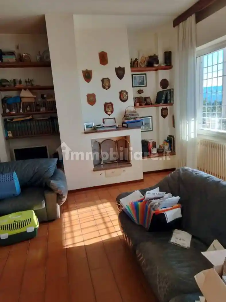 Villa unifamiliare via Oglio, Centro, Guidonia Montecelio - foto 3