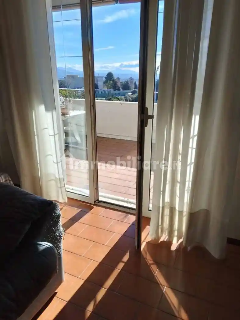 Villa unifamiliare via Oglio, Centro, Guidonia Montecelio - foto 4