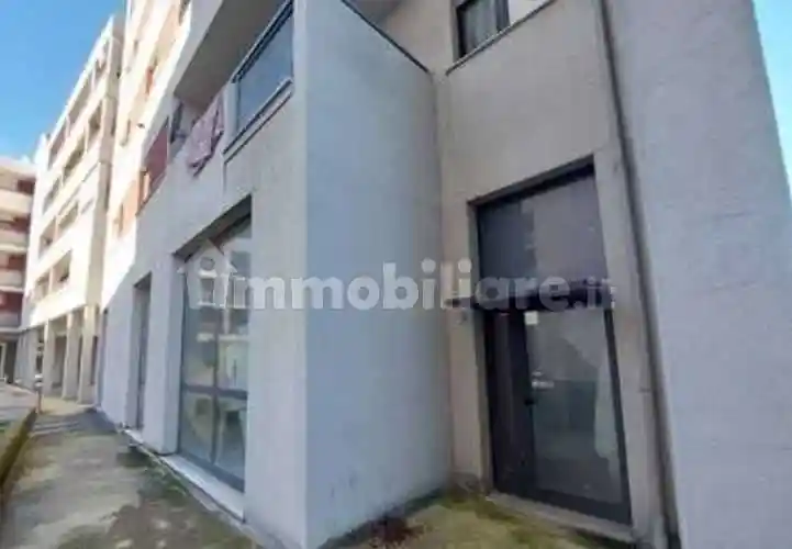 Appartamento all'asta via Luigi Bazoli, Brescia - foto 3