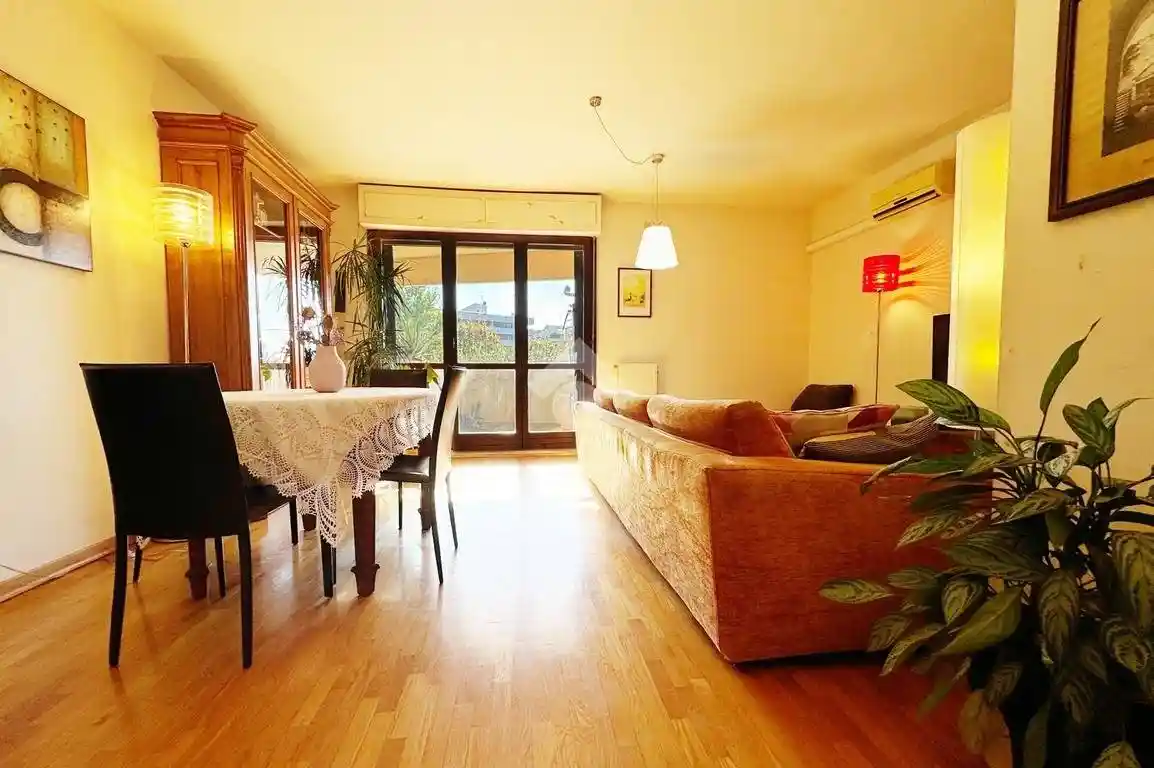 Quadrilocale viale Alcide de Gasperi 057, I Lecci - Gonfienti, Prato - foto 2