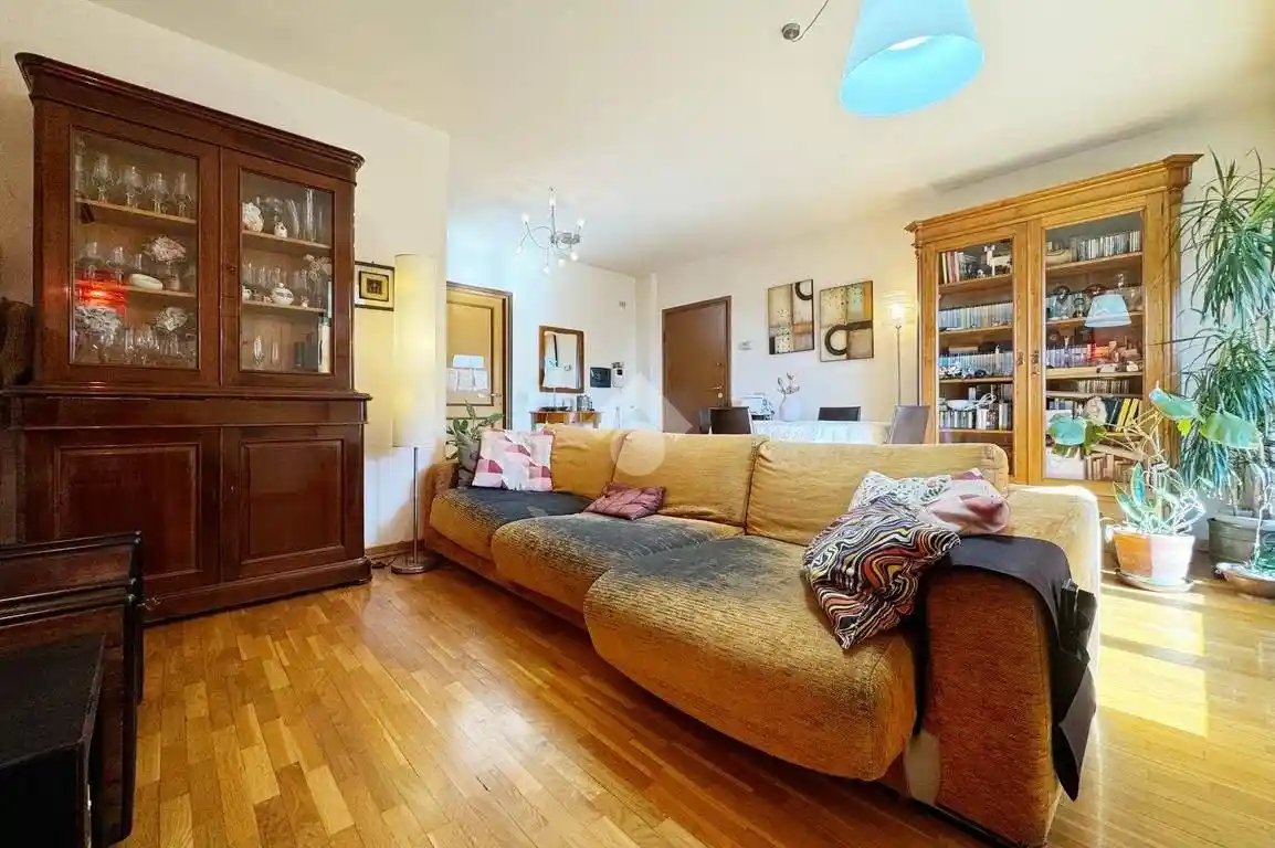 Quadrilocale viale Alcide de Gasperi 057, I Lecci - Gonfienti, Prato - foto 3