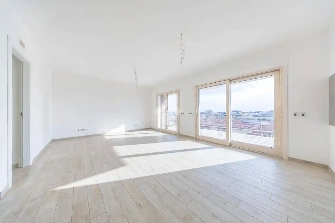 Quadrilocale via casal bianco 5, Collefiorito, Guidonia Montecelio - foto 2