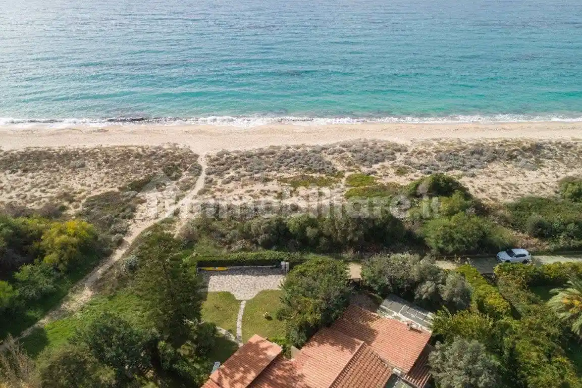 Villa a schiera via Antares 21, Terra Mala, Geremeas, Quartu Sant'Elena - foto 2