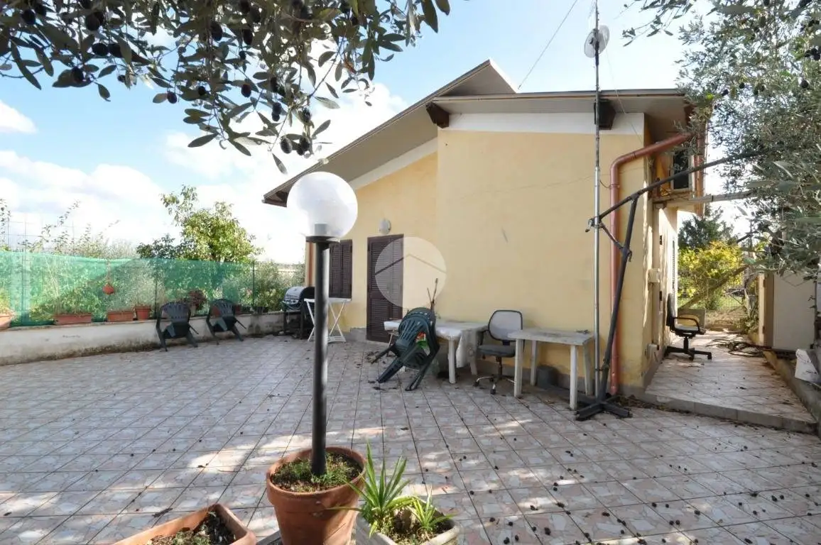 Casa indipendente in vendita a Roma