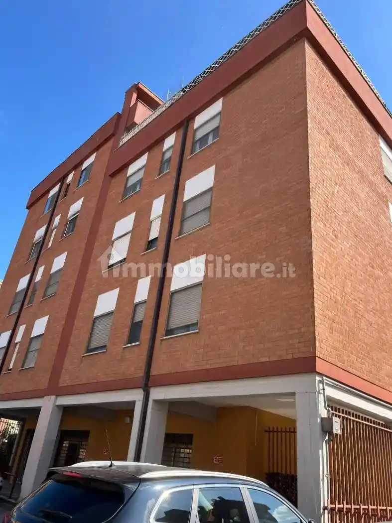 Quadrilocale via Adige 63, Quartiere Europa, Latina - foto 3