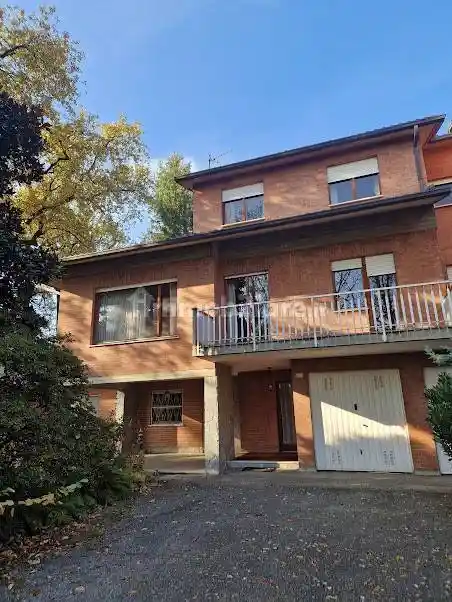 Villa in vendita a Ivrea