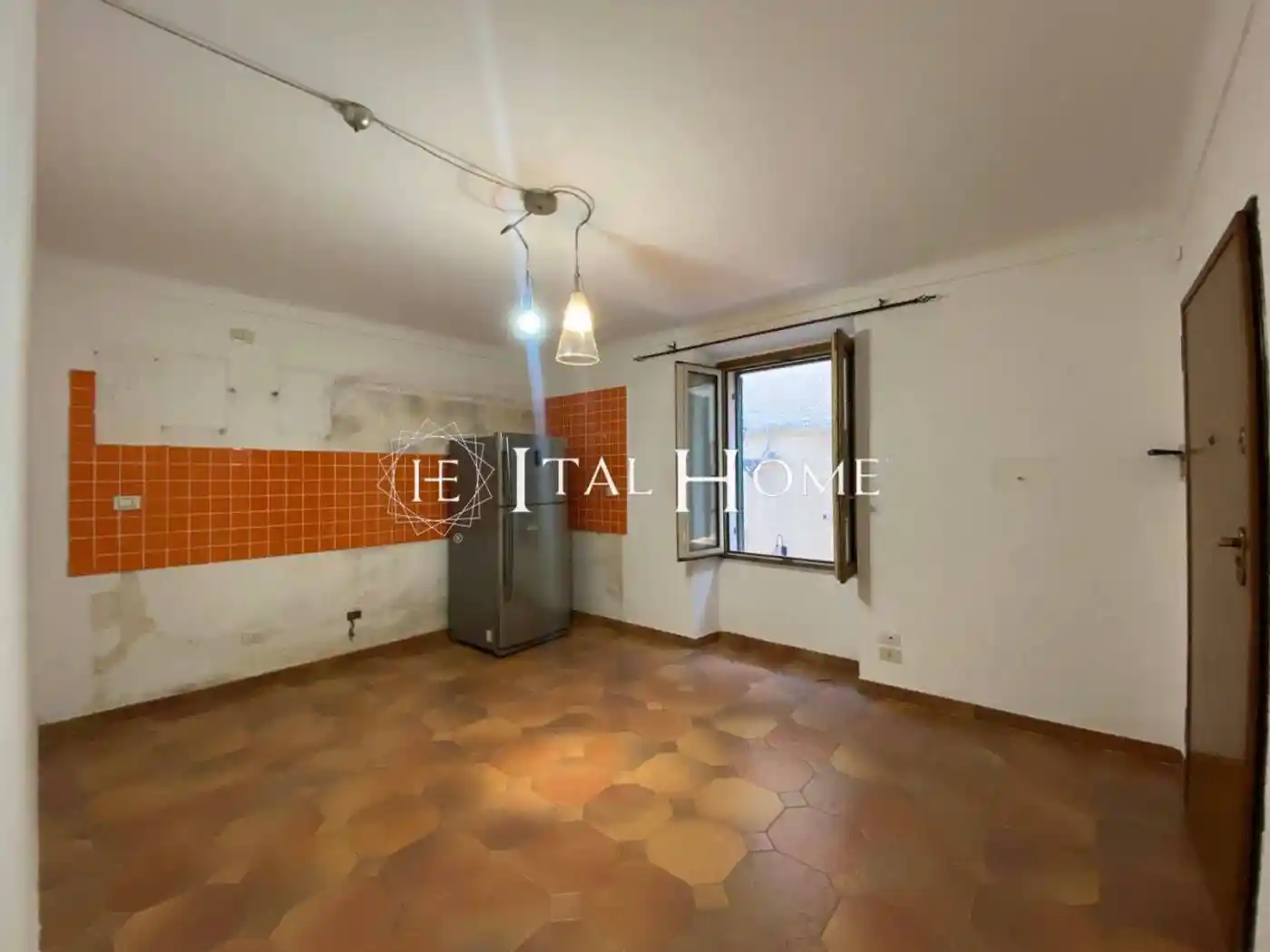 Trilocale buono stato, primo piano, Centro Storico, Alghero - foto 3