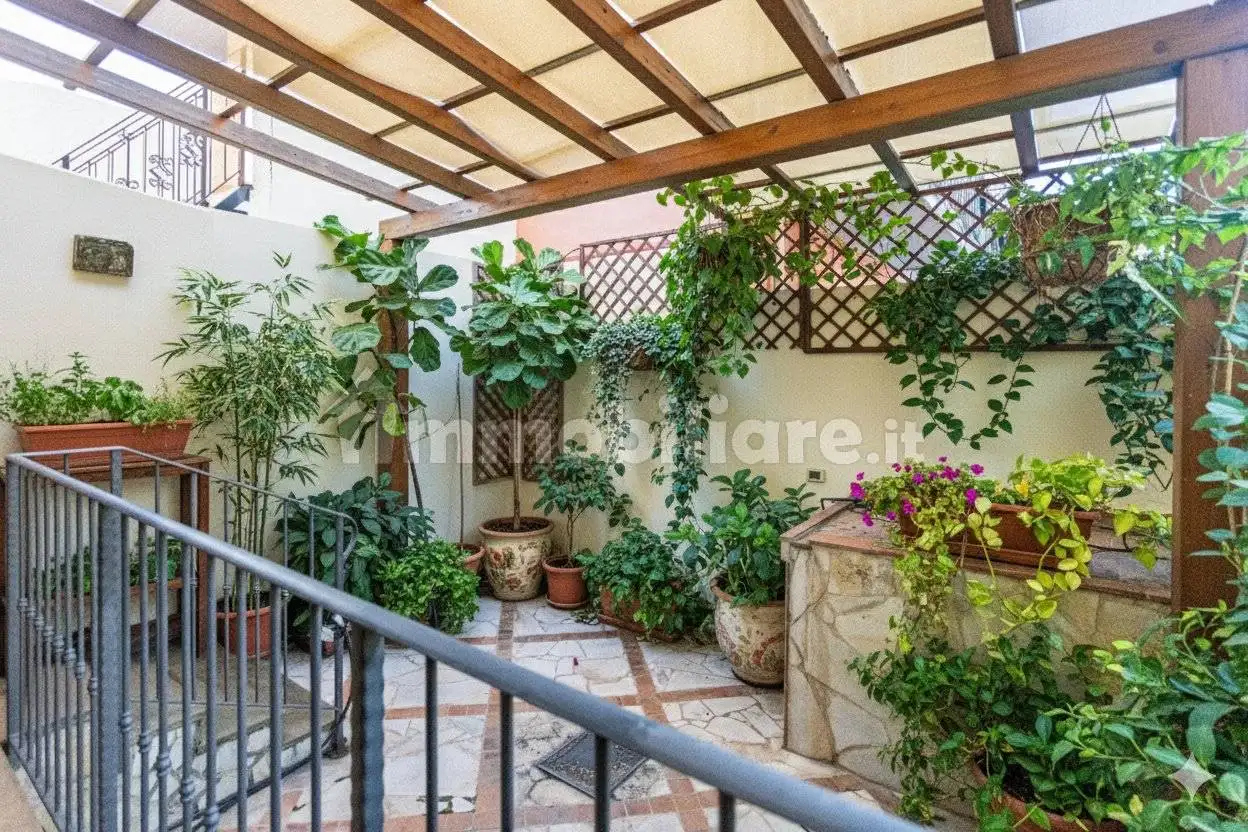 Villa unifamiliare via Enrico Cosenz 114, Centro, Milazzo - foto 3